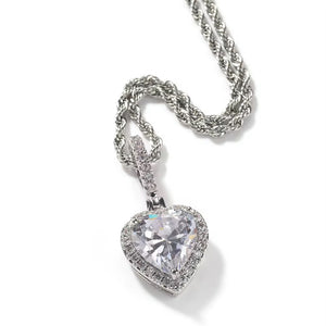 AMOR NECKLACE