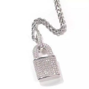 SECURELY LOVED NECKLACE