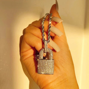 SECURELY LOVED NECKLACE