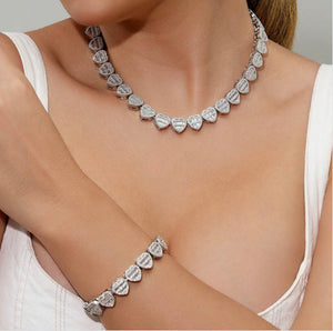 TWINKLING HEARTSTRINGS NECKLACE SET