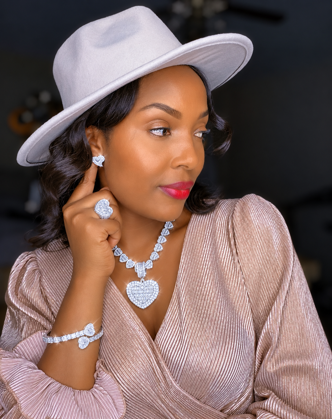 GOLD MILLIONAIRE NECKLACE SET