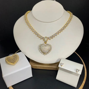 QUEENS REFINED GEMS BUNDLE