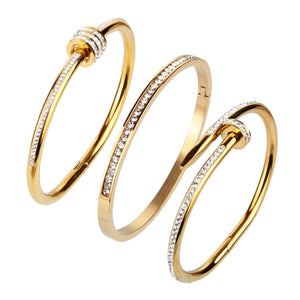 VENUS BRACELET STACK