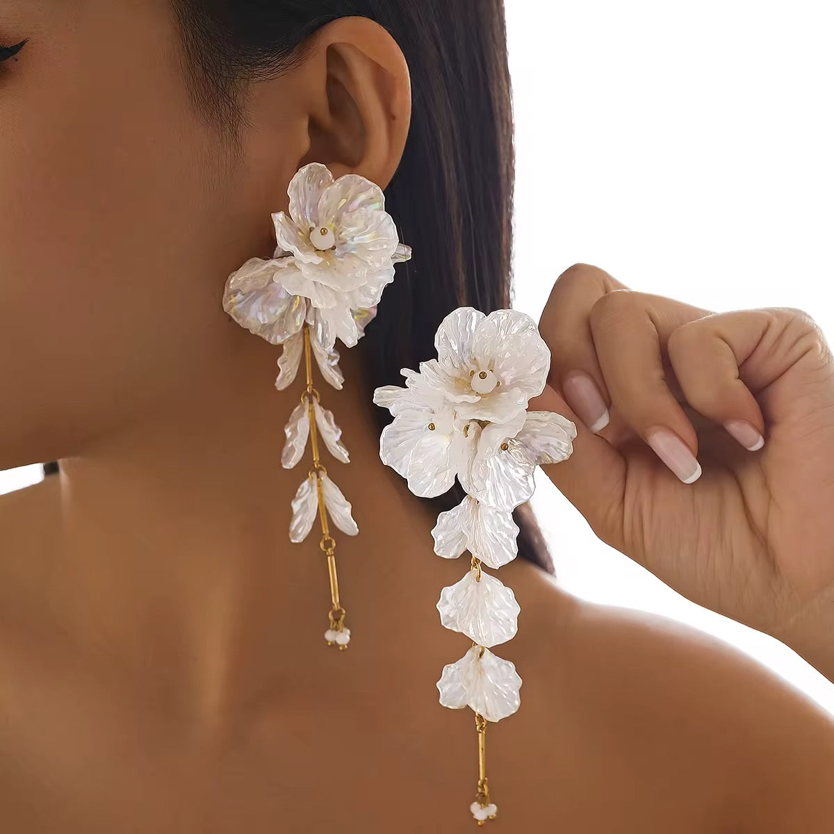 BLOOMING BEAUTY EARRINGS