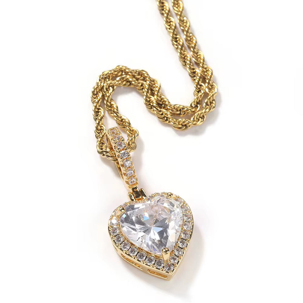 AMOR NECKLACE