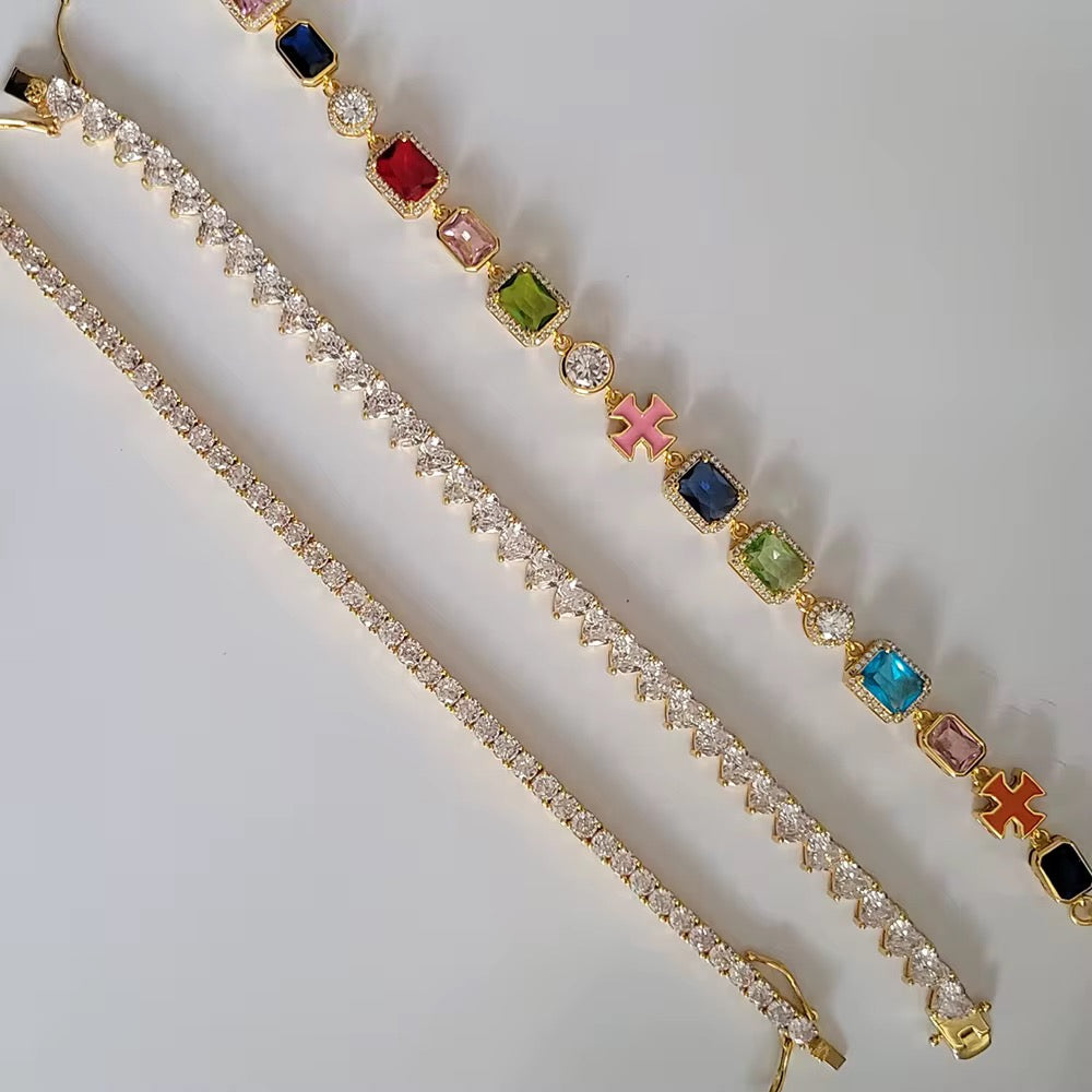LYRA BRACELET STACK