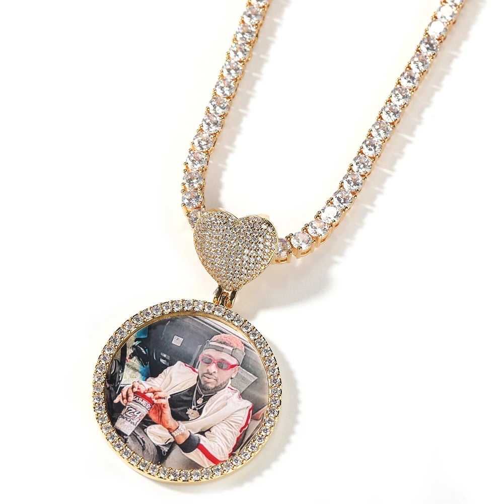 PICTURE PERFECT PHOTO PENDANT NECKLACE