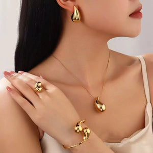 TEAR DROP SET
