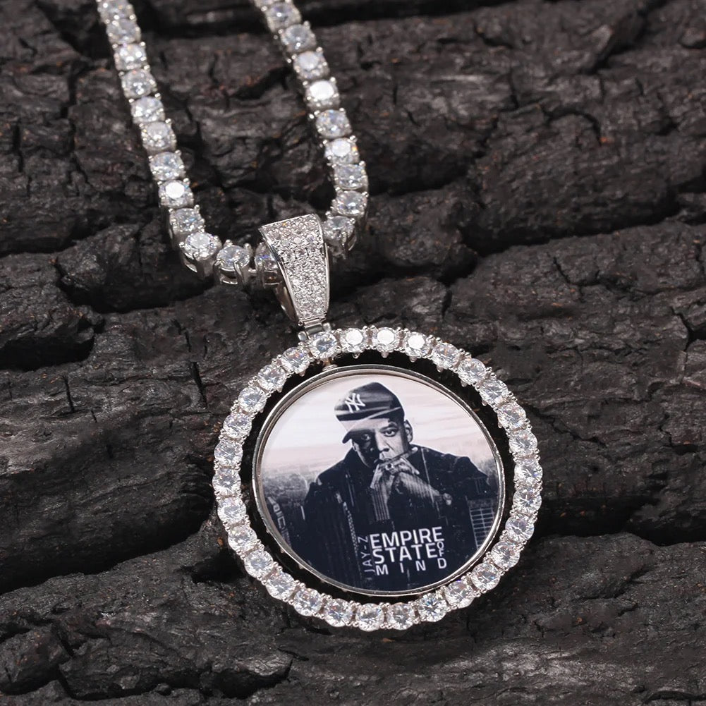 MEMORY LANE PHOTO PENDANT NECKLACE