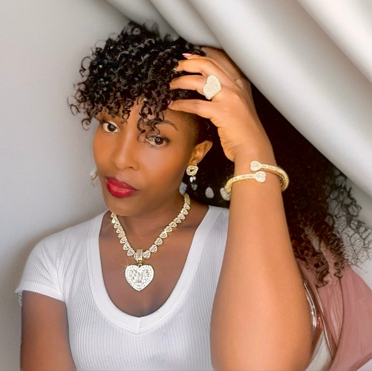 GOLD MILLIONAIRE NECKLACE SET