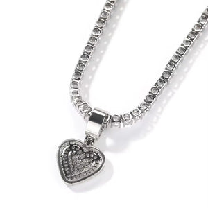 Heart of Elegance Pendant Necklace