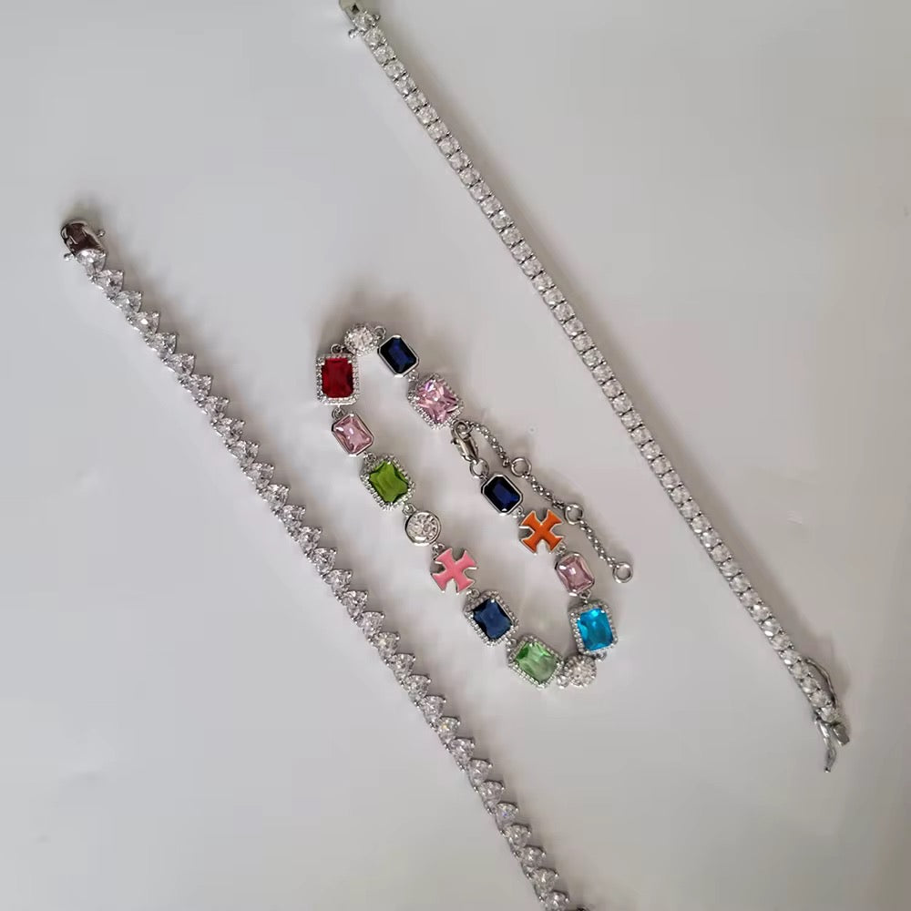 LYRA BRACELET STACK