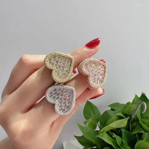 LUXE HEART RING