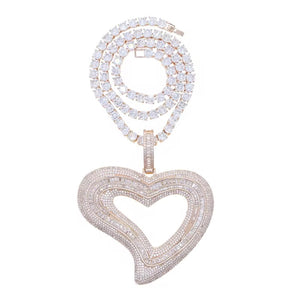 SASSY FASHIONISTA NECKLACE