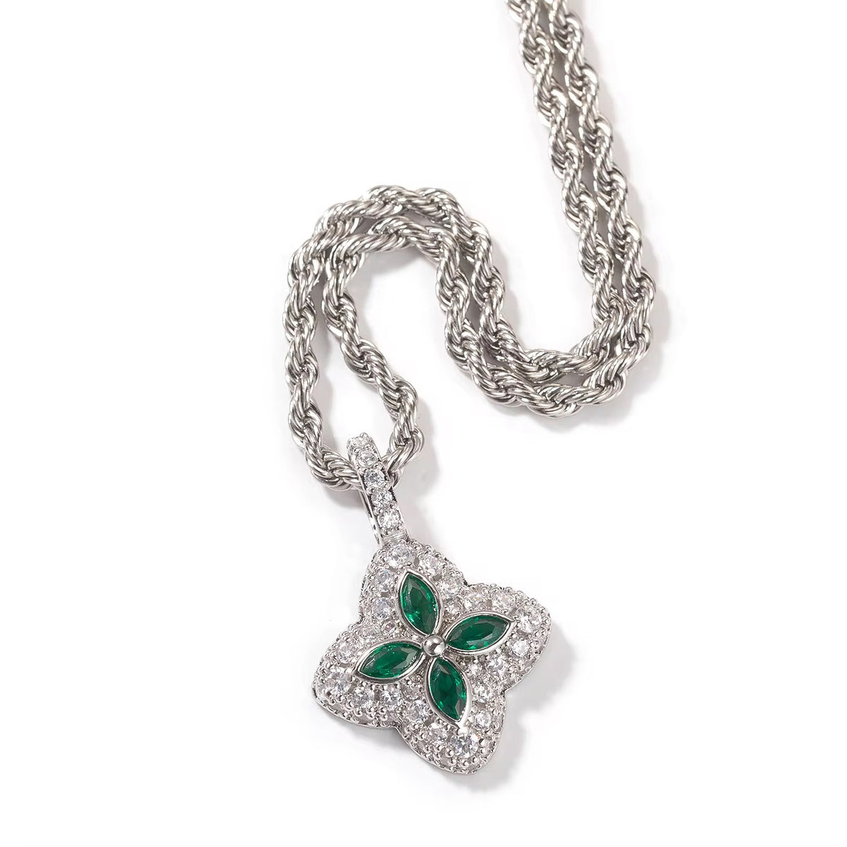 Grace Noir Pendant Necklace