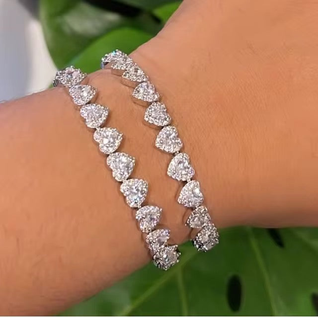 HEART TO HEART BRACELET