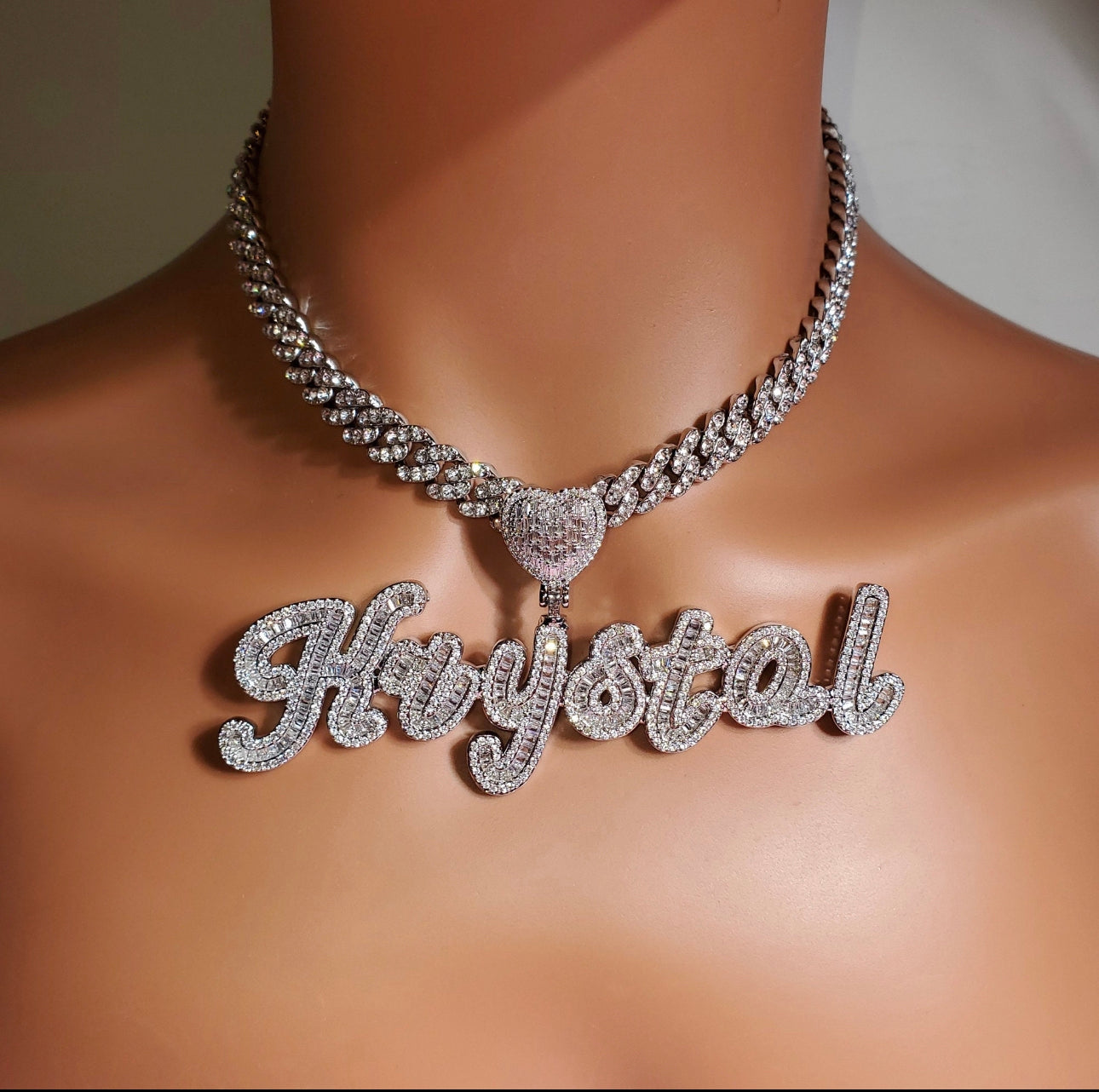 DAZZLE CUSTOM NECKLACE