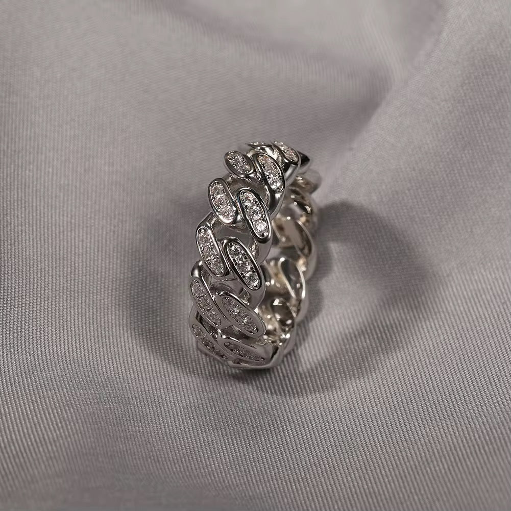 Elevate Link Ring