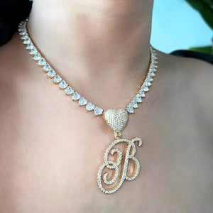 GOLD PERSONALIZED INITIAL ELEGANCE NECKLACE