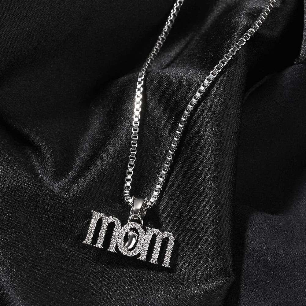 MOM CHARM NECKLACE
