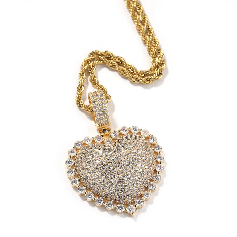 FOREVER YOURS HEART PENDANT NECKLACE