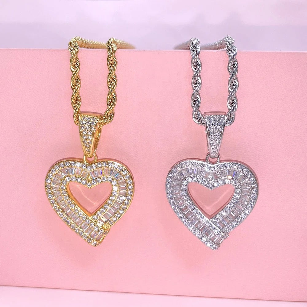 SWEETHEART CHARM NECKLACE