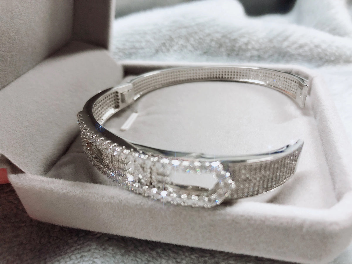 LOVE ON YOU CUSTOM BRACELET