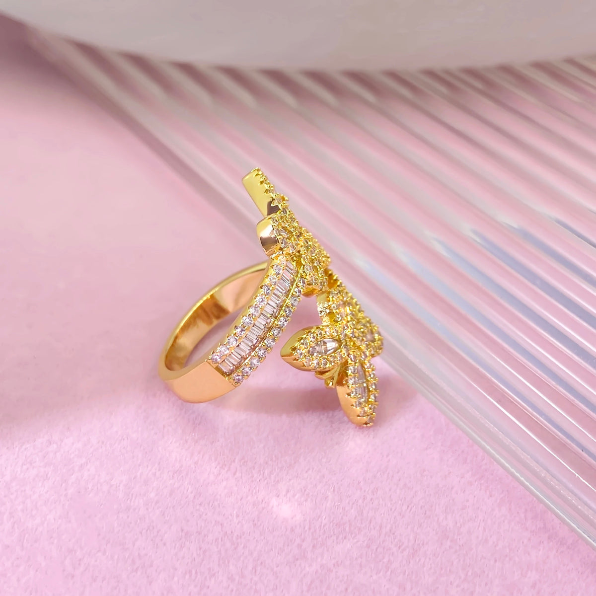 BUTTERLY KISSES RING