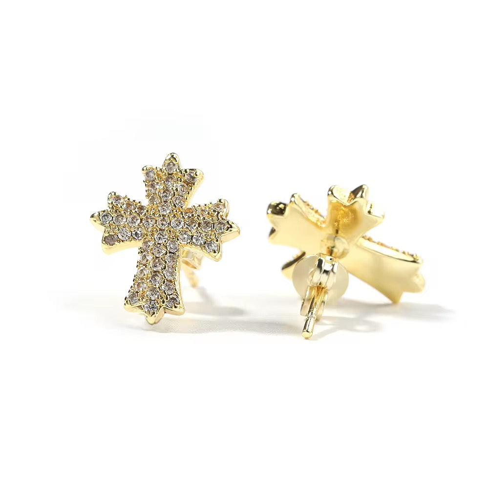 ETERNAL LOVE STUDS