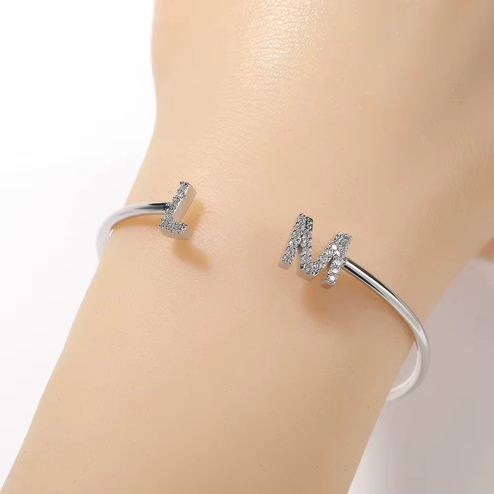 INITIAL SPARKS BRACELET