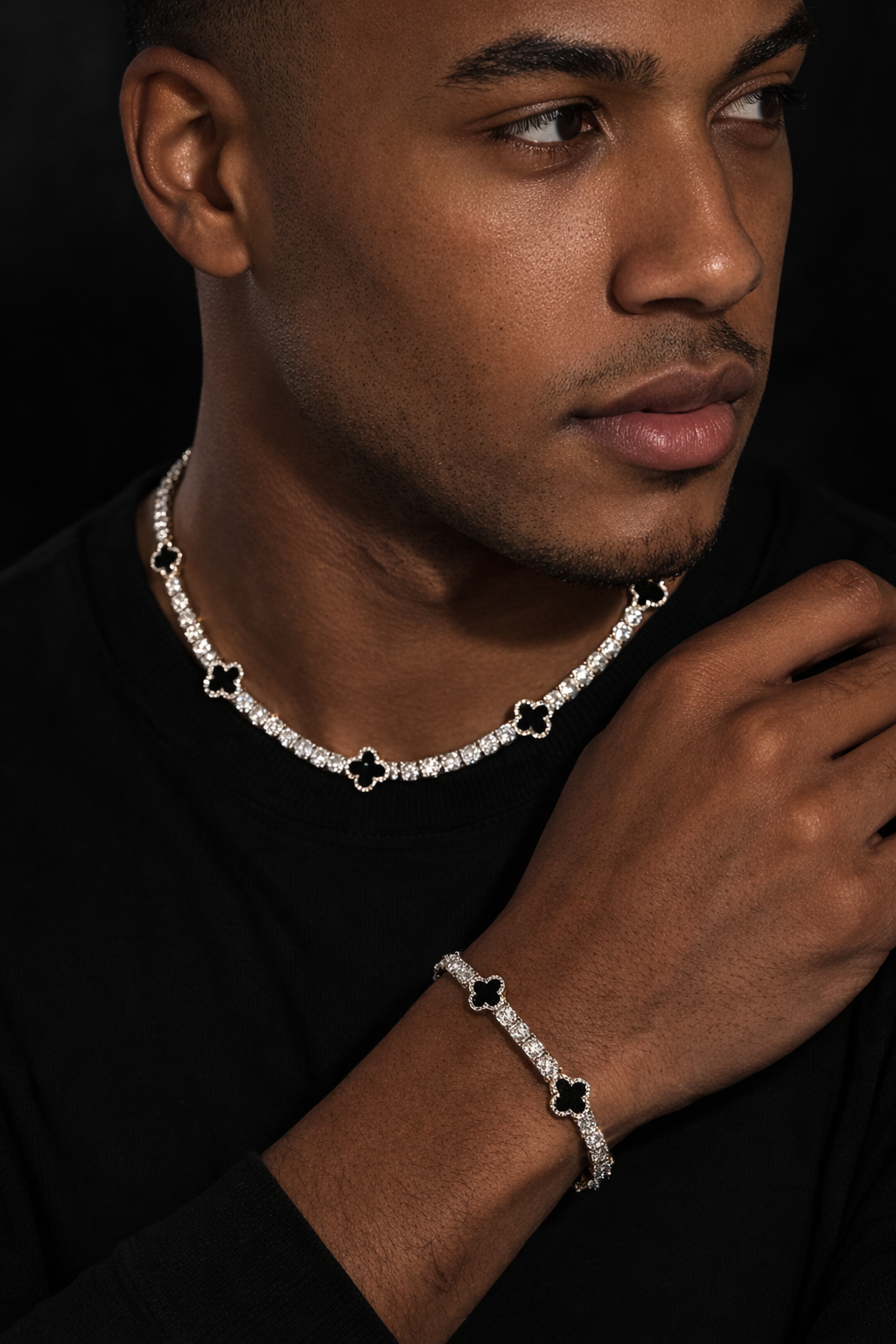 Clover King Necklace Set