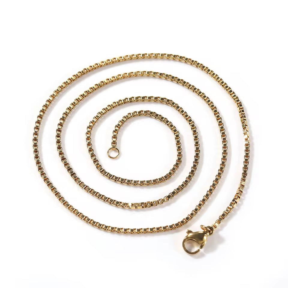 Saint Box Chain