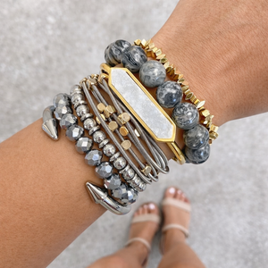 ONYX BRACELET STACK