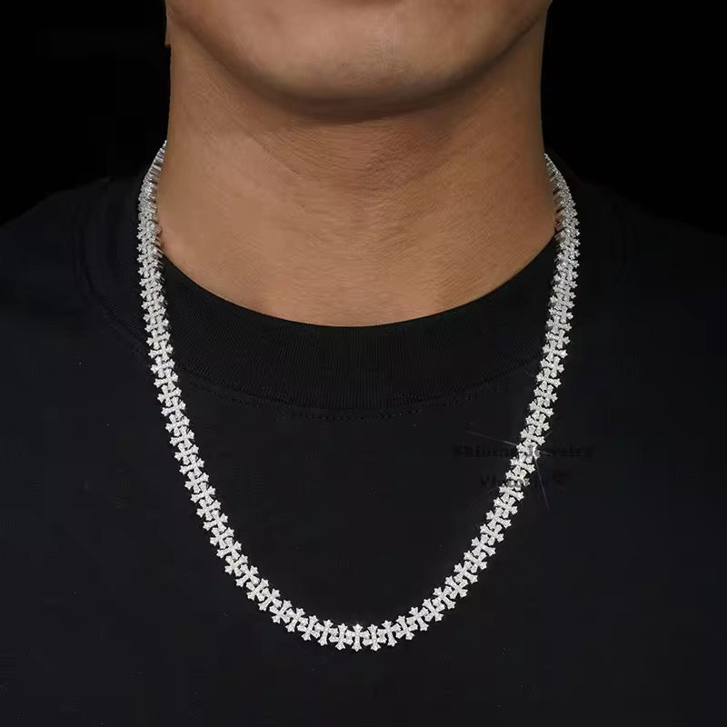 CROSS ICON NECKLACE