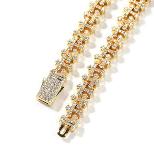 CROSS ICON NECKLACE