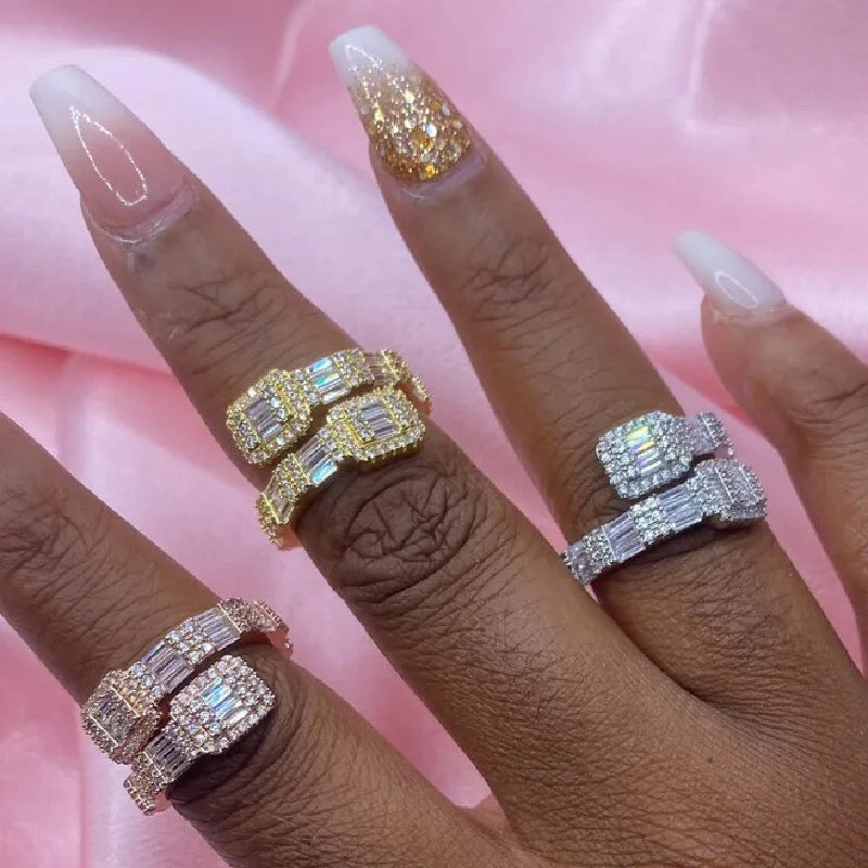 TWILIGHT BAGUETTE RING