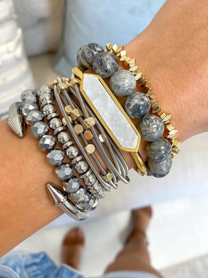 ONYX BRACELET STACK