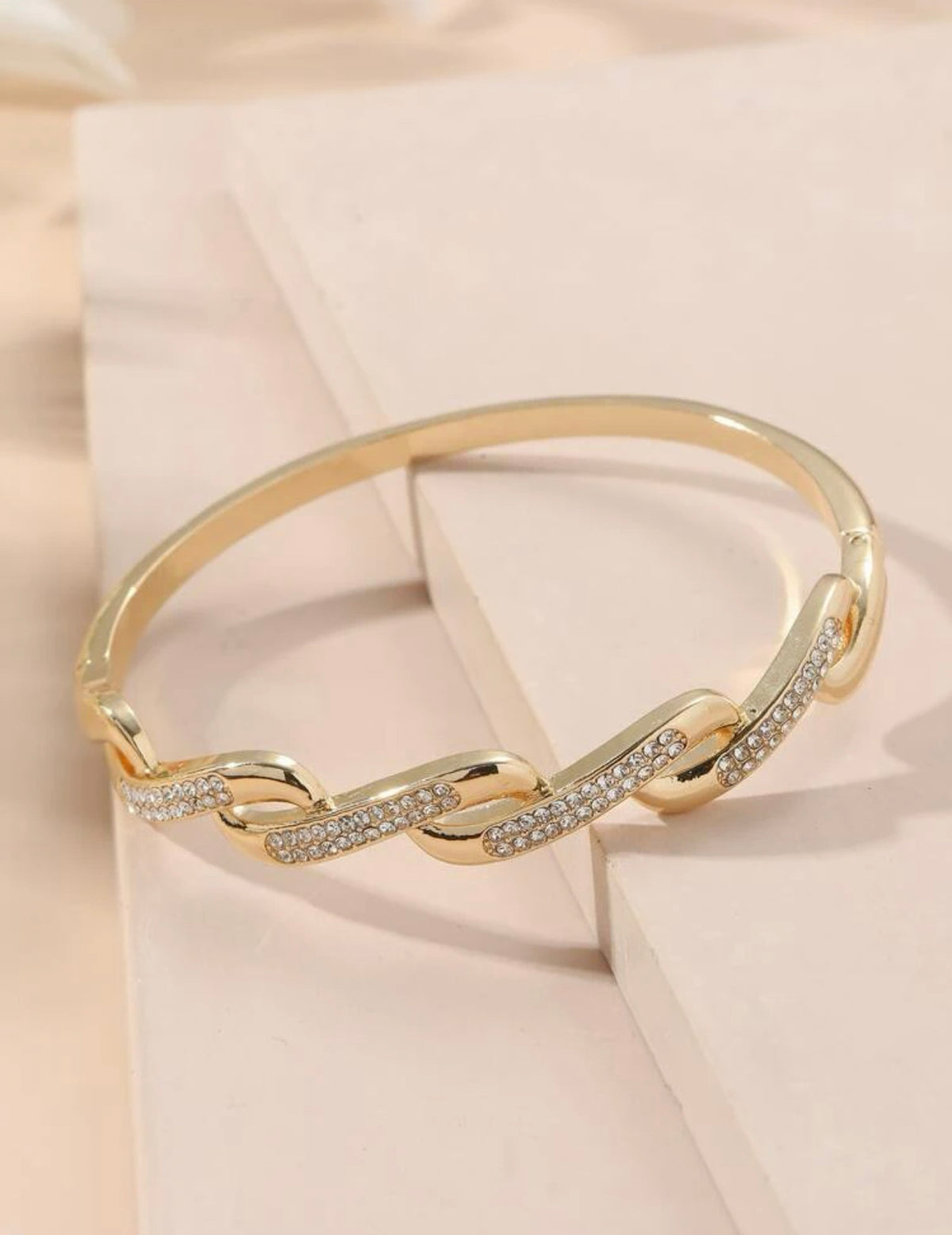 VENUS BRACELET STACK