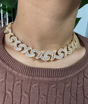 GLAM LUXE NECKLACE