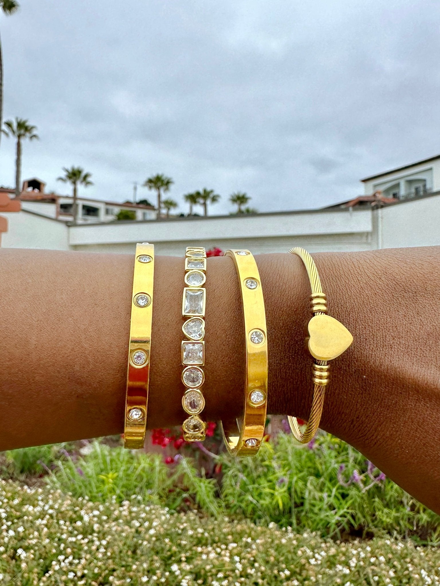 BELE BRACELET STACK